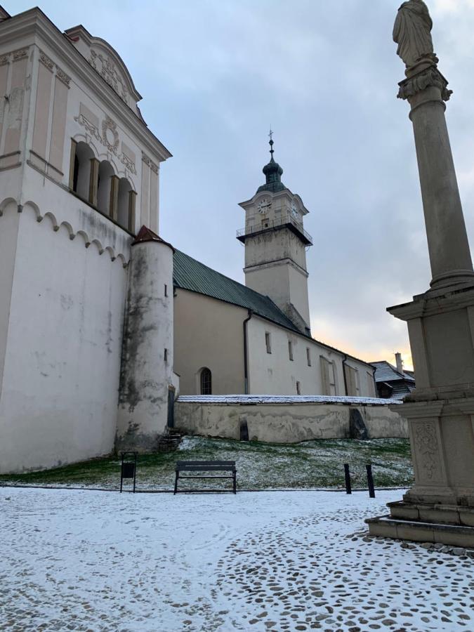 Ubytovanie Athena Aparthotel Poprad Exterior foto